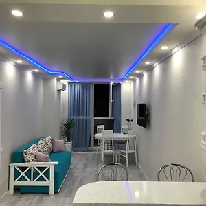 Luxe On Drahomanova Киев